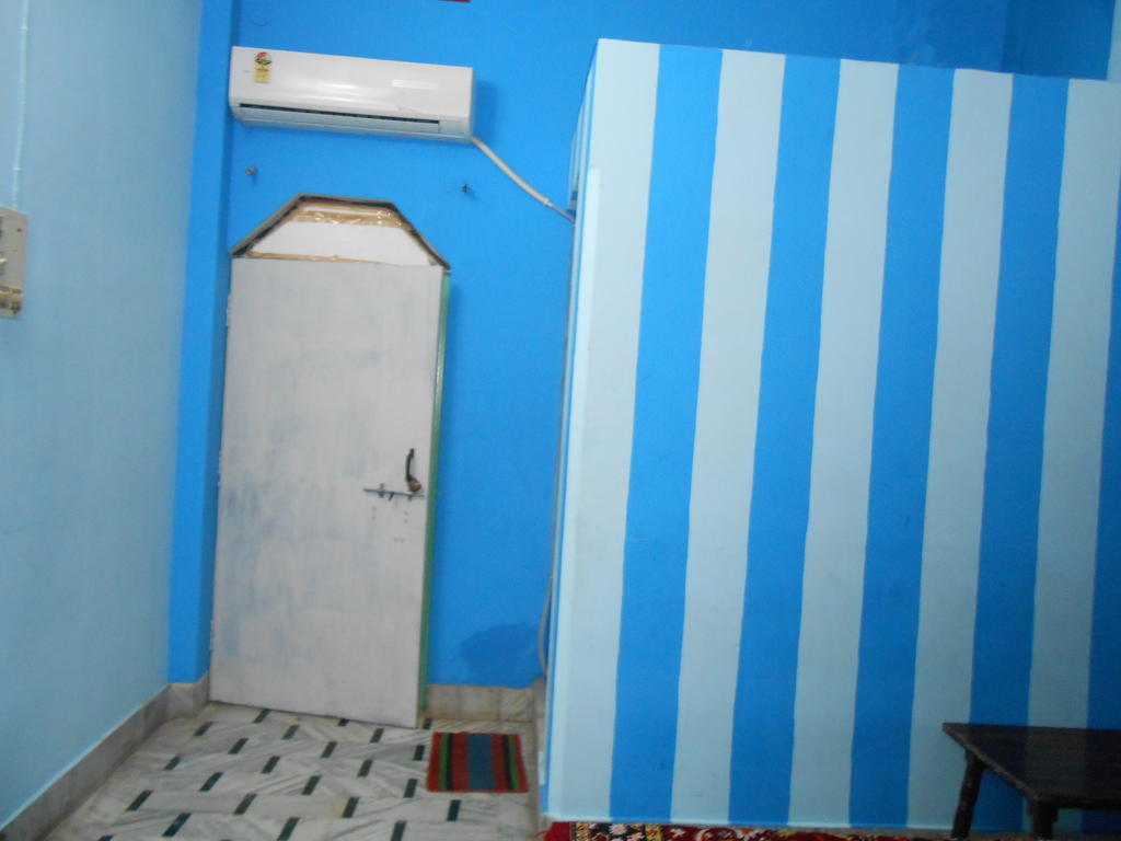 Elvis Guest House Varanasi Cameră foto